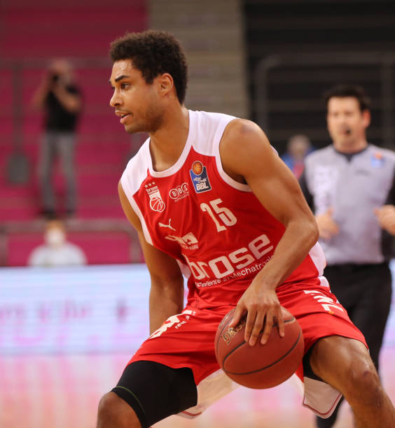 的灵活应变 的灵活应变