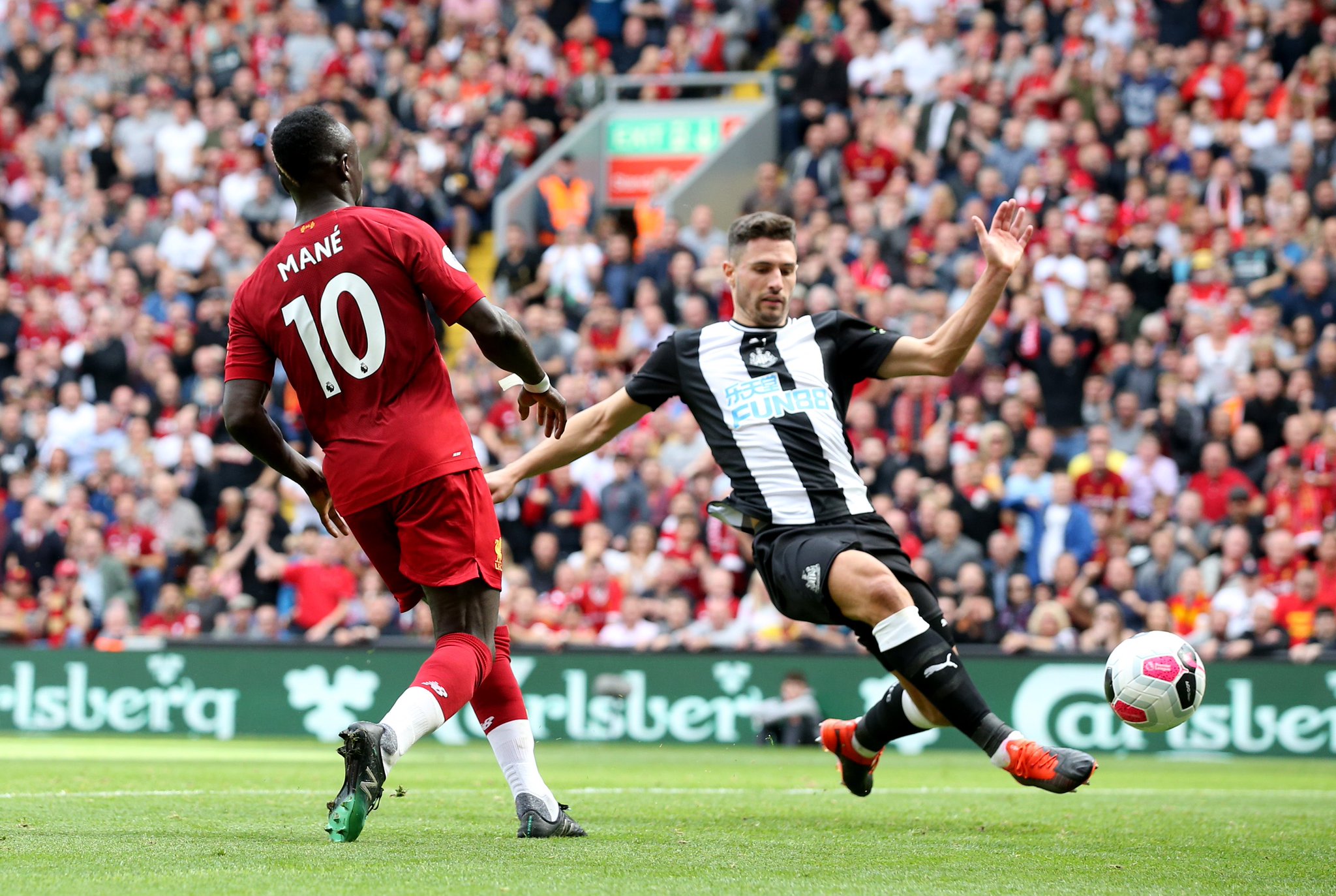 社交媒体影 社交媒体影